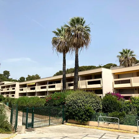 Azur - 2 Chambres, Balcon, Bord De Mer, Wifi, Climatise Et Parking Prive Apartment Bandol