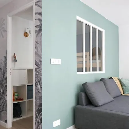 Azur - 2 Chambres, Balcon, Bord De Mer, Wifi, Climatise Et Parking Prive Appartement